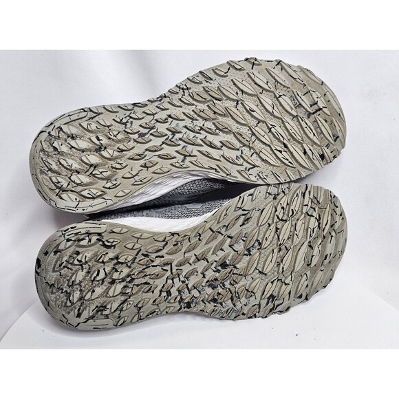 New Balance Fresh Foam Arishi Womens Shoes Gray Sneakers Size 7.5 B WARISRG1 - Picture 8 of 8